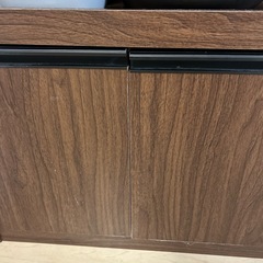 食器棚の画像