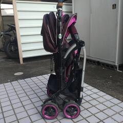 Combiベビーカーの画像