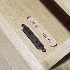 クイーンサイズ ベッドフレームの画像