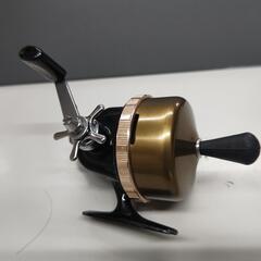 スピンキャストリール  シェイクスピア2602   良品の画像