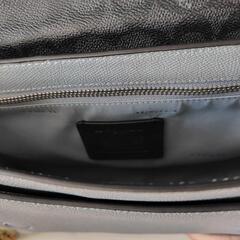 激安【超美品】コーチ　COACH　ショルダーバック　メッセンジャーの画像