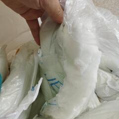 【自作防音室などに】断熱材　新品3ロールと使用済みのものの画像