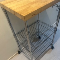 スチールラックの画像