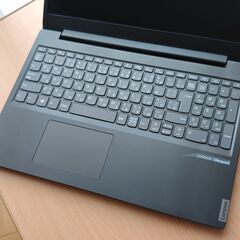 Lenovo IdeapadノートPCの画像