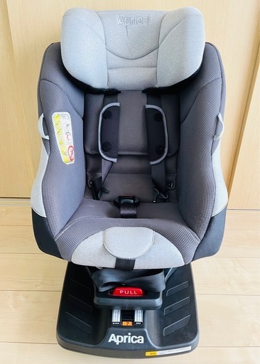⭐︎美品・使用15回位⭐︎コンビ クルリラ Cururila チャイルドシート ISOFIX 回転式 新生児〜4歳頃