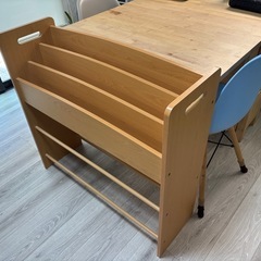 【美品】絵本ラック おもちゃラック 木製ブックシェルフの画像