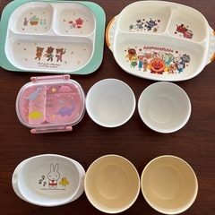 赤ちゃん、子供用食器、お弁当箱の画像