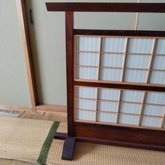 欅？格子衝立　幅約110cm 高さ約90cmの画像