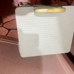 折り畳み　キャリーカートの画像