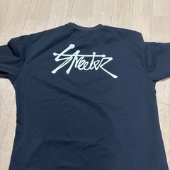 SHEINTシャツの画像