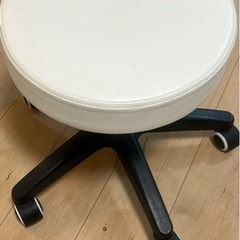 ペディ台（フットネイルワゴン）ホワイトの画像