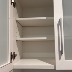 【掲載8/27まで、引き取り8/31まで】食器棚の画像