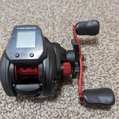 （DM301R）デジタルカウンター付ベイトリール 右巻き（新品）ダブルハンドルの画像