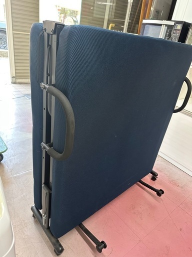 極美品?折りたたみ式シングルベッド ネイビー 