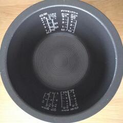 TOSHIBA  東芝真空圧力IHジャー炊飯器　5合炊きの画像