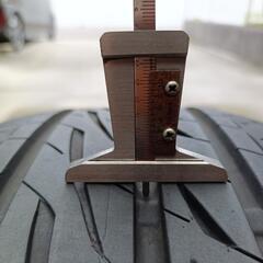 【早いもの勝ち】BRIDGESTONE REGNO 215/50R17　2本USEDの画像