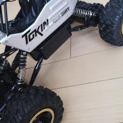 ♪2モーター4WD・ラジコンカー/スチールボディ♪の画像