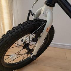 ヨツバサイクル　自転車の画像