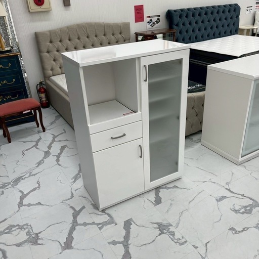 スリムな横幅80cmレンジボード ✨他にもキッチン収納あります♪