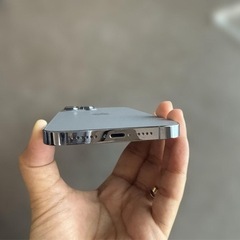 即日お渡し可iPhone13promax512G シエラブルーの画像