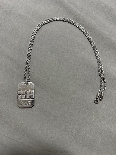 D&Gシルバーネックレス