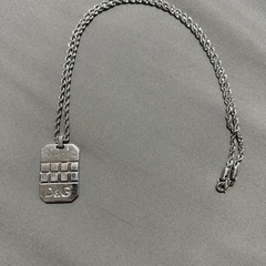 D&Gシルバーネックレスの画像