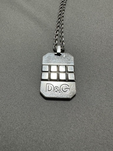 D&Gシルバーネックレス