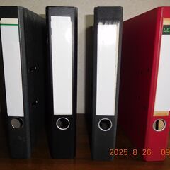 ドイツ製（ELTZ社等）のA４ファイルホルダー　４個の画像