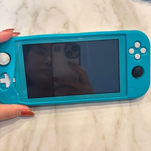 ジャンク　任天堂　switch ライト