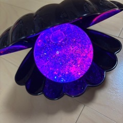 ルームランプ　ルームライト　ラメ　ピンク貝殻型スノードームの画像