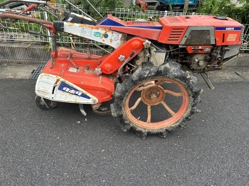 メーカー：クボタ ディーゼル耕運機 型番：ZK1-70