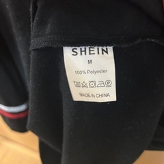 【shein】　洋服の画像