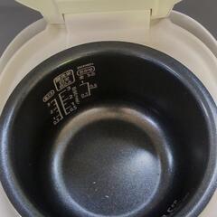 アイリスオーヤマ 3合炊き炊飯器の画像