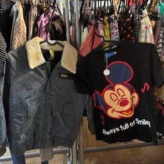 キッズ･ベビー服👶🏻👦🏻👧🏻💕︎ 系統様々‼️ 半袖 長袖 タンクトップ キャラクター ブランド 古着 新古品 女の子 男の子 デニム ズボン スカート ワンピースの画像