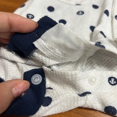 80サイズ　ポロシャツ風の画像