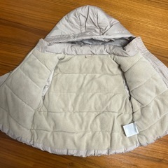【美品】petit main ベージュダウン80サイズの画像