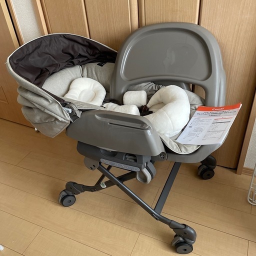 コンビ　ネムリラ　ハイローチェア　電動