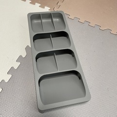カトラリーケースの画像