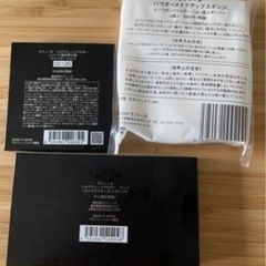 セフィーヌファンデーションお色:OC120とファンデーションケース、メイクスポンジセットの画像