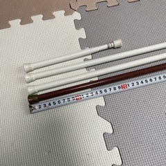 突っ張り棒の画像