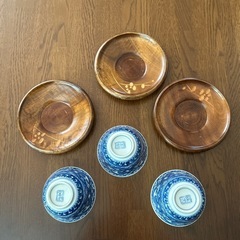湯呑みと茶托の画像
