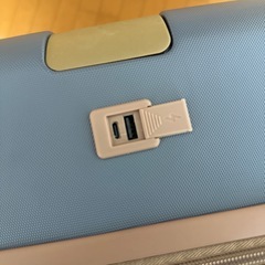スーツケースの画像