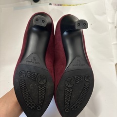 女性用パンプスの画像