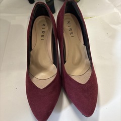 女性用パンプスの画像