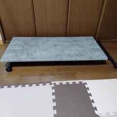 昇降式テーブルの画像