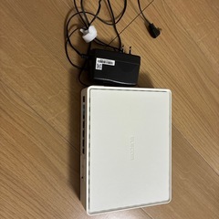 ELECOM　Wi-Fiルーター　縦横対応の画像