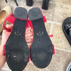 女性用サンダルの画像