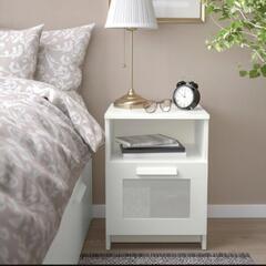 IKEA　イケア　サイドテーブルの画像