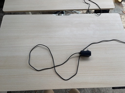 2台セット  電動昇降式デスク     中国製  中古品