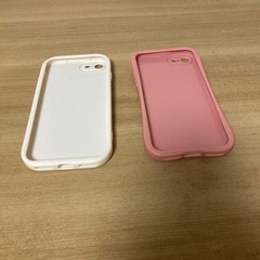 iPhone SEケース　セットの画像